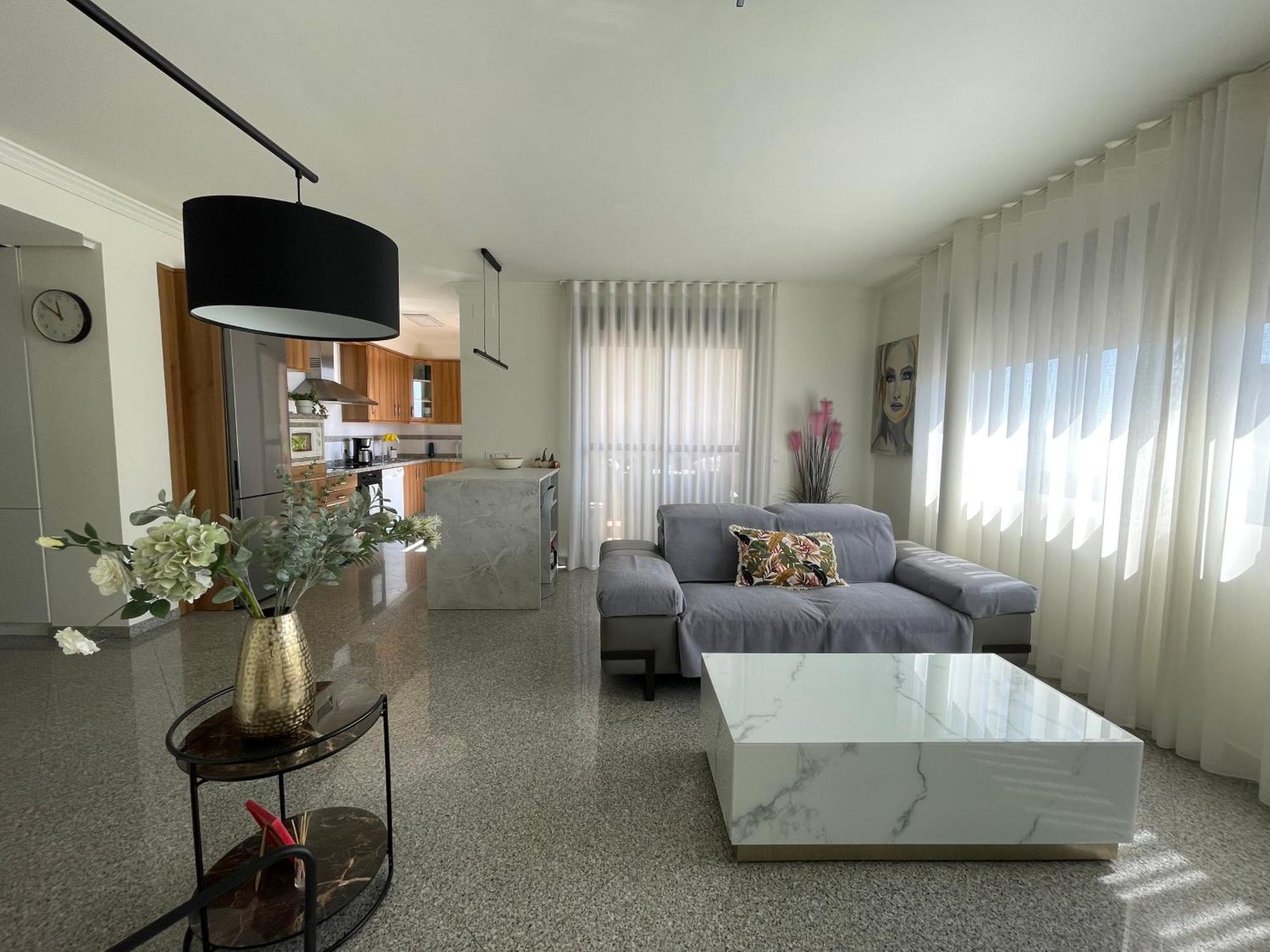 Luxury With Sea Views Private Parking And Terrace Apartment *
